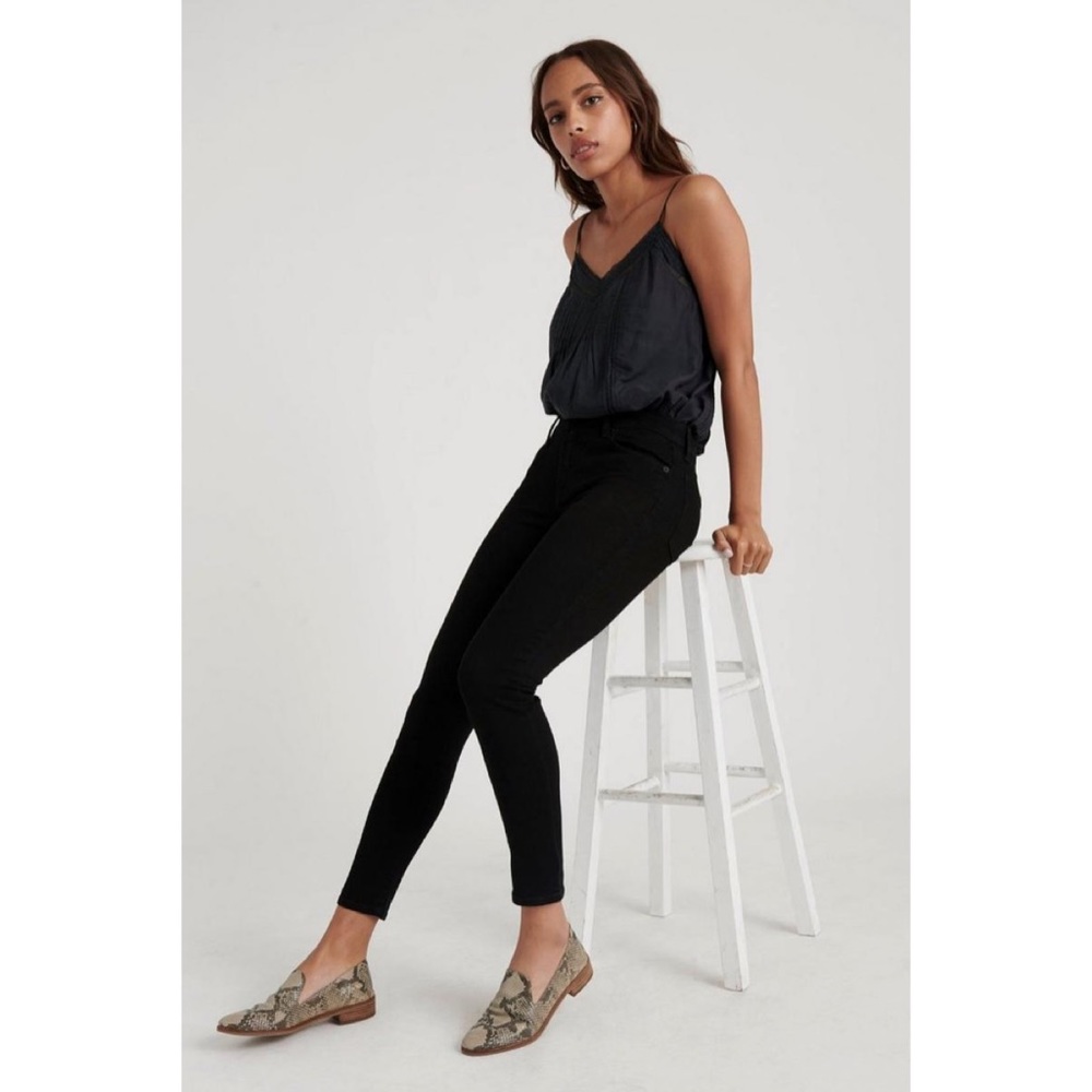 Lucky Brand Black Skinny Jeans